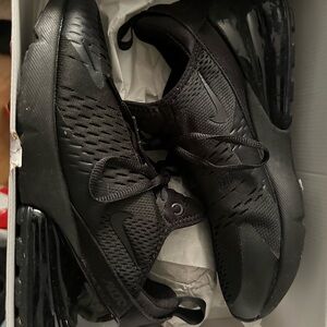 Nike Men's Triple Black Sneakers